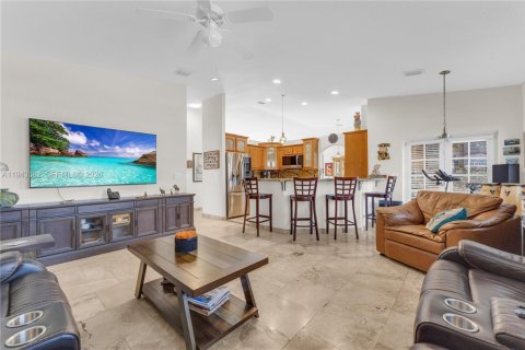 Купить виллу или дом в Хайалиа, Флорида 4 спальни, 195.37м2, № 2005417 - фото 25