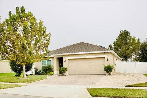 House in Davenport, Florida 4 bedrooms, 172.8 sq.m. № 1659365 - photo 4