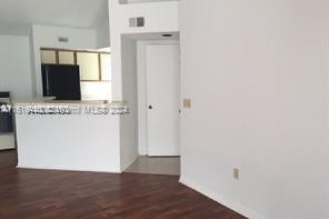 Copropriété à vendre à West Palm Beach, Floride: 2 chambres, 84.45 m2 № 1985100 - photo 1