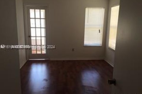 Copropriété à vendre à West Palm Beach, Floride: 2 chambres, 84.45 m2 № 1985100 - photo 3