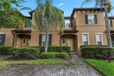 Touwnhouse à Davenport, Floride 4 chambres, 138.61 m2 № 2348282