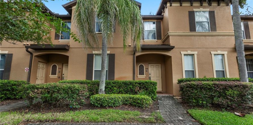 Townhouse in Davenport, Florida 4 bedrooms, 138.61 sq.m. № 2348282