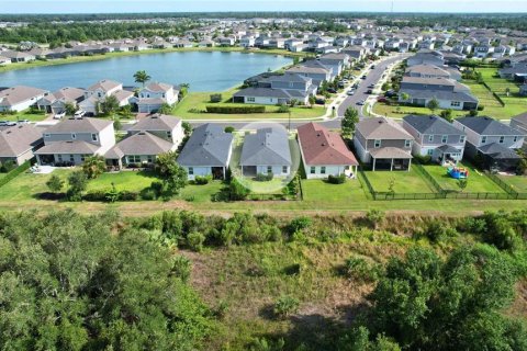 Casa en Parrish, Florida 3 dormitorios, 140.19 m2 № 2201931