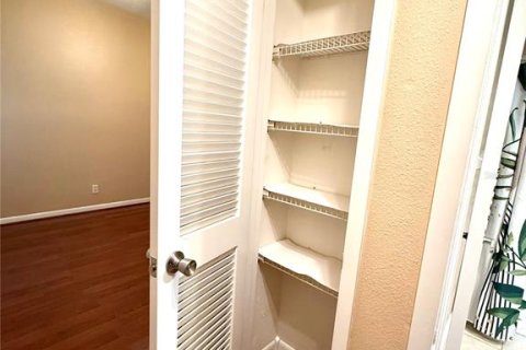 Condo in Winter Haven, Florida, 2 bedrooms  № 1873877 - photo 22