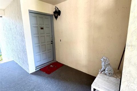 Condo in Winter Haven, Florida, 2 bedrooms  № 1873877 - photo 3