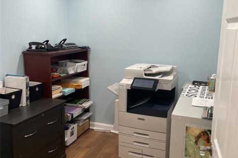 Commercial property in Saint Petersburg, Florida 145.67 sq.m. № 2206340 - photo 17