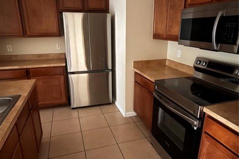 Touwnhouse à louer à Kissimmee, Floride: 3 chambres, 187.01 m2 № 2156490 - photo 4