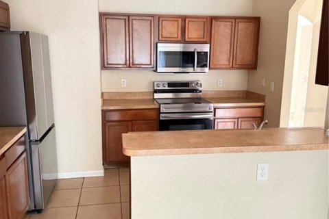 Touwnhouse à louer à Kissimmee, Floride: 3 chambres, 187.01 m2 № 2156490 - photo 3