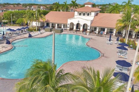 Villa ou maison à vendre à Homestead, Floride: 4 chambres, 185.06 m2 № 1935271 - photo 25