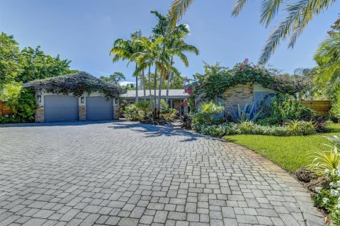 Villa ou maison à Wilton Manors, Floride 3 chambres, 182.27 m2 № 2288483