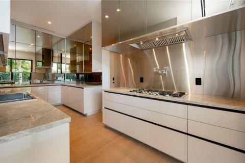 Villa ou maison à vendre à Pinecrest, Floride: 7 chambres, 590.21 m2 № 2185946 - photo 17