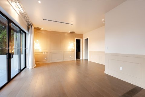 Villa ou maison à vendre à Pinecrest, Floride: 7 chambres, 590.21 m2 № 2185946 - photo 25