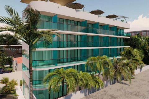 Commercial property in Miami Beach, Florida № 1981100 - photo 16