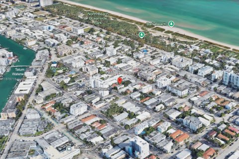 Commercial property in Miami Beach, Florida № 1981100 - photo 4