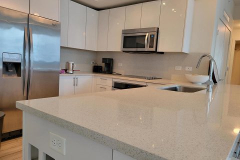 Condo in Miami, Florida, 2 bedrooms № 2254326