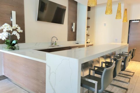 Condo in Miami, Florida, 2 bedrooms  № 2254326 - photo 23