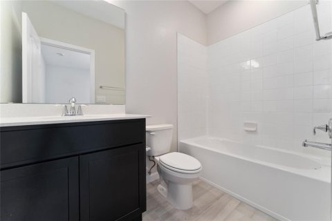 Touwnhouse à vendre à Orlando, Floride: 3 chambres, 146.51 m2 № 2415146 - photo 17