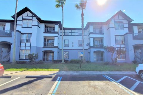 Condominio en alquiler en Orlando, Florida, 1 dormitorio, 71.35 m2 № 1869330 - foto 1