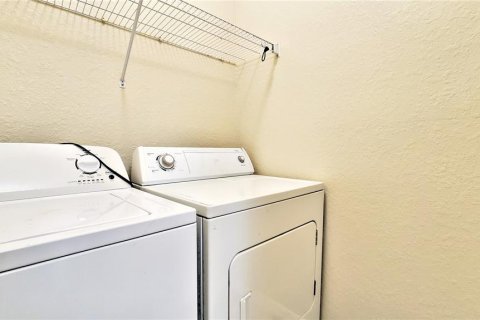 Condominio en alquiler en Orlando, Florida, 1 dormitorio, 71.35 m2 № 1869330 - foto 12