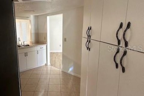Casa en venta en Ocala, Florida, 2 dormitorios, 117.52 m2 № 1825334 - foto 5
