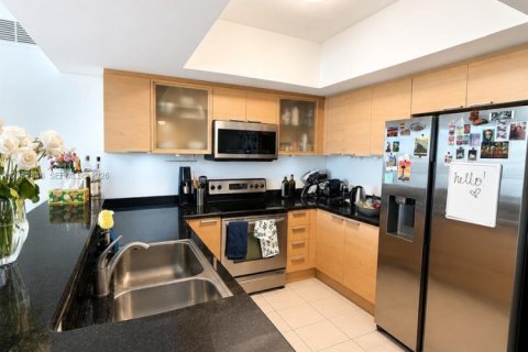 Condominio en Hollywood, Florida, 2 dormitorios  № 2077959