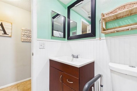 Villa ou maison à vendre à Port Richey, Floride: 3 chambres, 112.04 m2 № 2351557 - photo 28