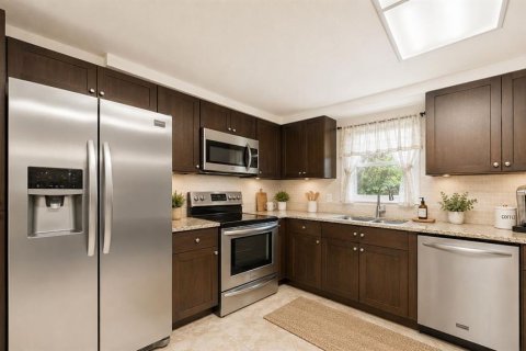 Villa ou maison à vendre à Port Richey, Floride: 3 chambres, 112.04 m2 № 2351557 - photo 18