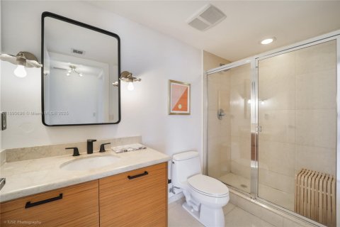 Copropriété à vendre à Miami, Floride: 2 chambres, 116.69 m2 № 1950173 - photo 12