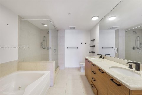 Copropriété à vendre à Miami, Floride: 2 chambres, 116.69 m2 № 1950173 - photo 9