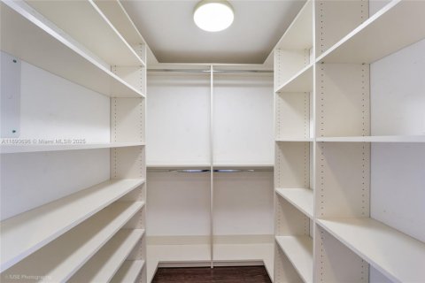 Copropriété à vendre à Miami, Floride: 2 chambres, 116.69 m2 № 1950173 - photo 8