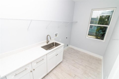 Villa ou maison à vendre à New Smyrna Beach, Floride: 3 chambres, 158.03 m2 № 1649174 - photo 22