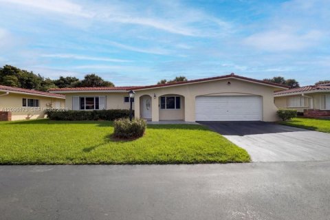 Villa ou maison à louer à Deerfield Beach, Floride: 3 chambres № 2386931 - photo 3