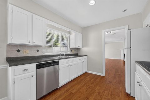 Villa ou maison à vendre à Maitland, Floride: 3 chambres, 149.11 m2 № 2395684 - photo 15
