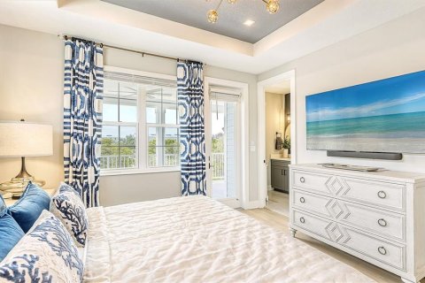 House in HUNTERS POINT in Cortez, Florida 3 bedrooms, 155.89 sq.m. № 2298510 - photo 24