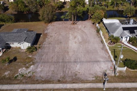 Terreno en Port Charlotte, Florida № 2143487