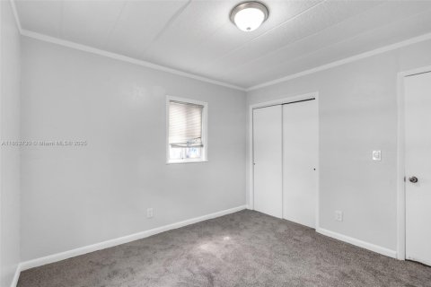 House in Miami Gardens, Florida 3 bedrooms, 98.2 sq.m. № 1872596 - photo 16