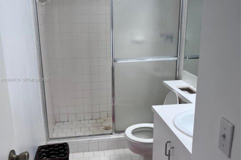 Снять в аренду кондоминиум в Хайполюксо, Флорида 2 спальни, 71.35м2, № 2080094 - фото 15