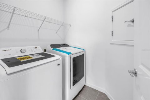 Снять в аренду виллу или дом в Парриш, Флорида 2 комнаты, 135.08м2, № 1852778 - фото 13