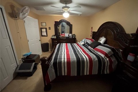 Villa ou maison à vendre à Kissimmee, Floride: 3 chambres, 131.64 m2 № 1912621 - photo 16