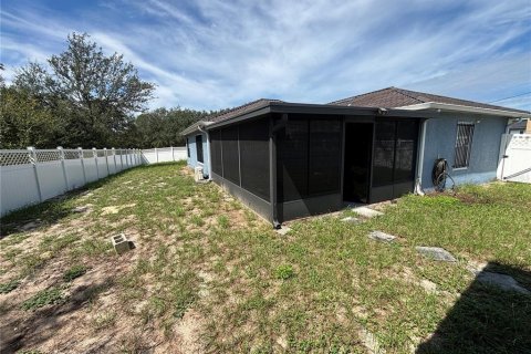 Villa ou maison à vendre à Kissimmee, Floride: 3 chambres, 131.64 m2 № 1912621 - photo 23