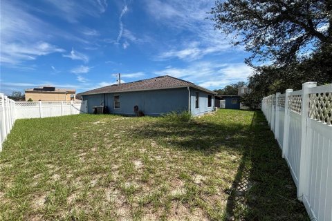 Villa ou maison à vendre à Kissimmee, Floride: 3 chambres, 131.64 m2 № 1912621 - photo 22