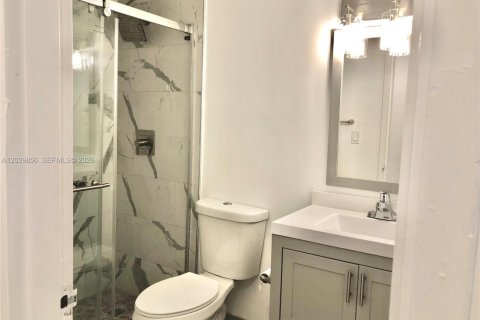Condominio en alquiler en Miami, Florida, 46.45 m2 № 2086147 - foto 7