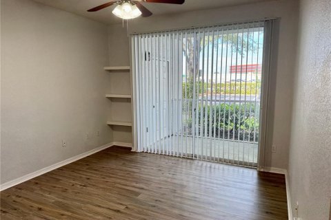 Condo in Orlando, Florida, 1 bedroom  № 1905066 - photo 12