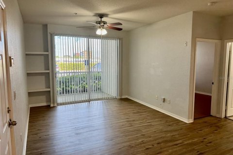 Condo in Orlando, Florida, 1 bedroom  № 1905066 - photo 5