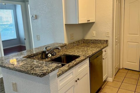 Condo in Orlando, Florida, 1 bedroom  № 1905066 - photo 9