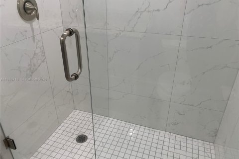 Condominio en venta en Stuart, Florida, 2 dormitorios, 105.44 m2 № 2042468 - foto 23