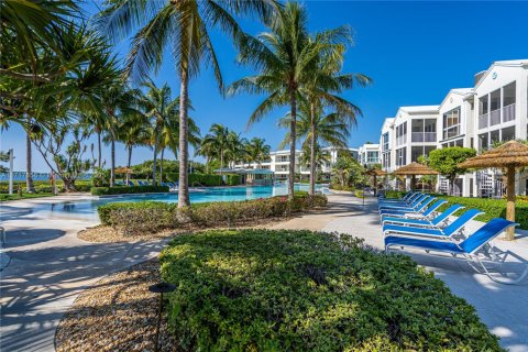 Townhouse in Key Largo, Florida 4 bedrooms, 233 sq.m. № 1868418 - photo 5