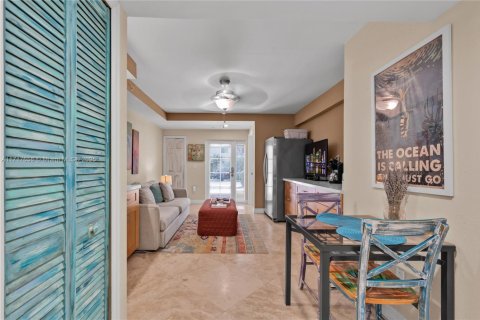 Townhouse in Key Largo, Florida 4 bedrooms, 233 sq.m. № 1868418 - photo 24