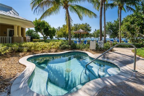 Townhouse in Key Largo, Florida 4 bedrooms, 233 sq.m. № 1868418 - photo 4