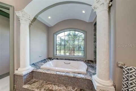 Casa en venta en Clearwater, Florida, 5 dormitorios, 674.56 m2 № 2200898 - foto 30